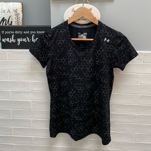 Under Armour heat gear fitted crew neck shirt